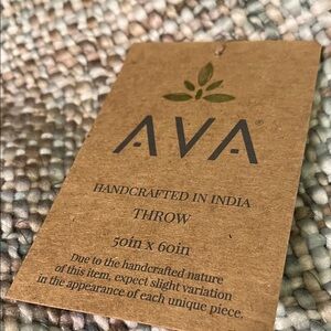 Ava & Viv Handcrafted Throw Blanket - Earth Tones
